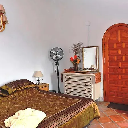 La Loma Bed & Breakfast 4*