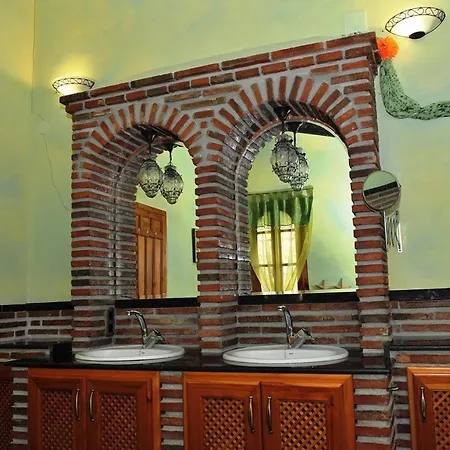 Bed & Breakfast La Loma *