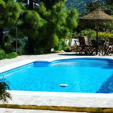 La Loma Bed & Breakfast 4*